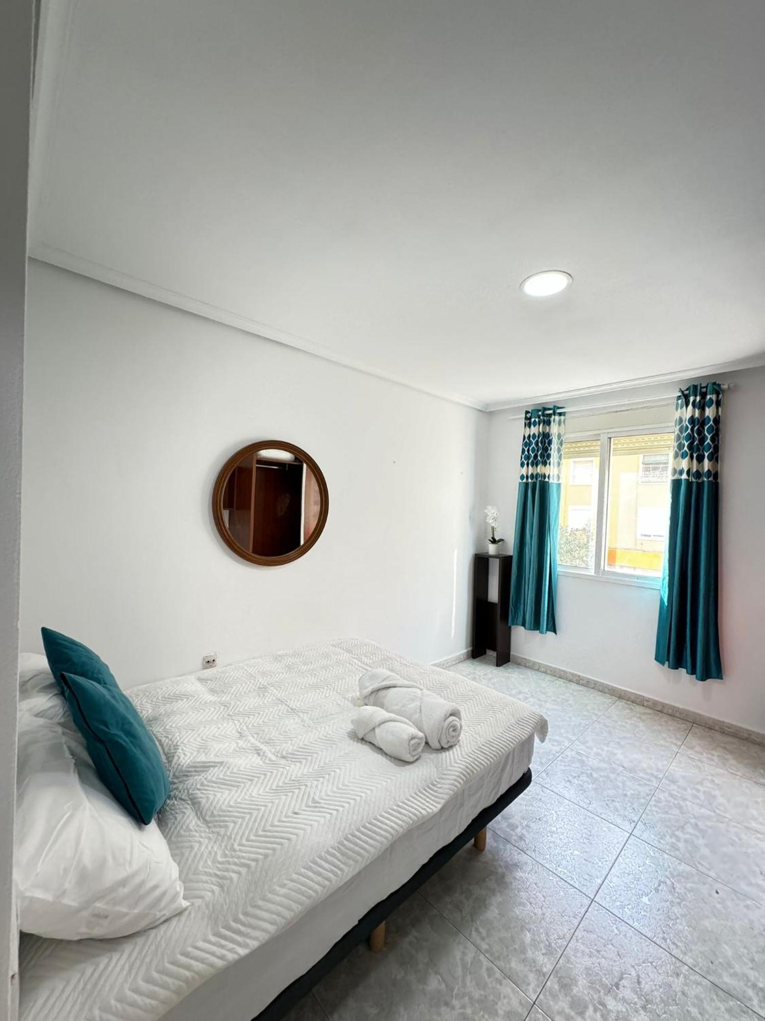 Habitacion Privada Valencia Exteriör bild